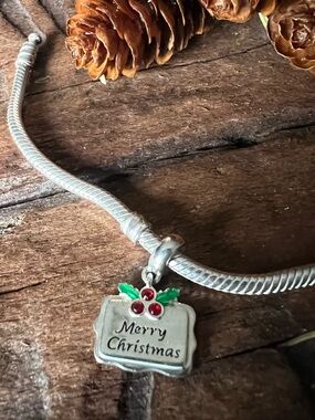 Chamilia Merry Christmas Dangle Charm Postcard Holly Berries Red Swarovski